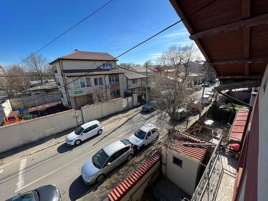 Vila 8 Oaspeti Villa Bukarest Kültér fotó